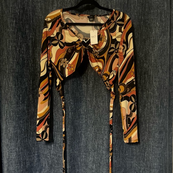 Rue 21 tie crop top - Picture 1 of 3